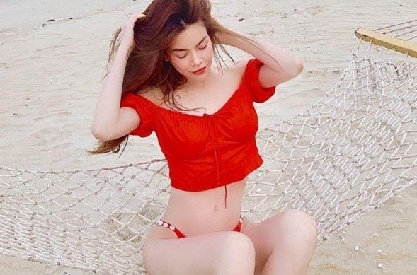 Nha Phuong khoe eo thon,  Giang My goi cam anh 5