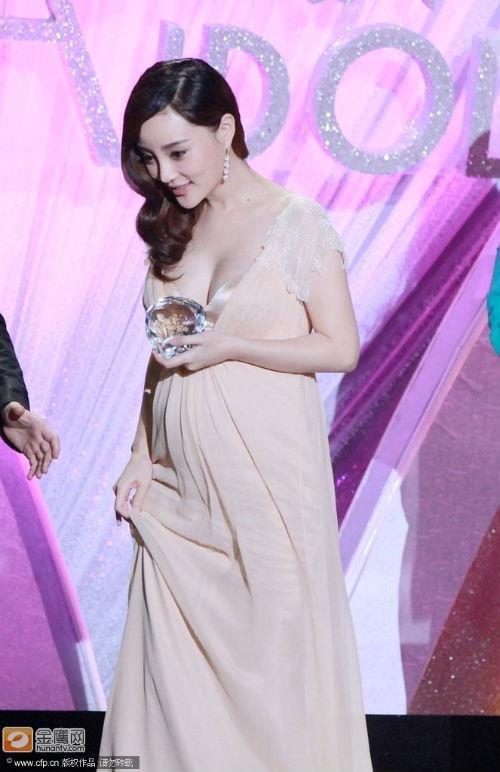 Sao Hong Kong ngoại tình ảnh 4 Sao Hong Kong ngoai tinh anh 4