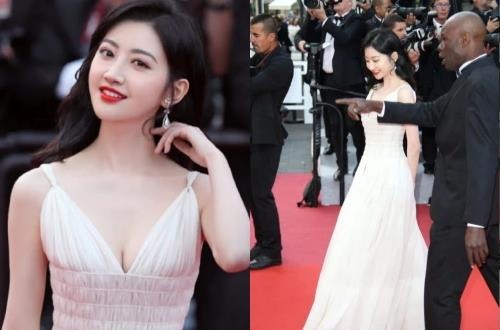 Canh Diem xau ho khi lien tuc bi yeu cau roi khoi tham do Cannes hinh anh