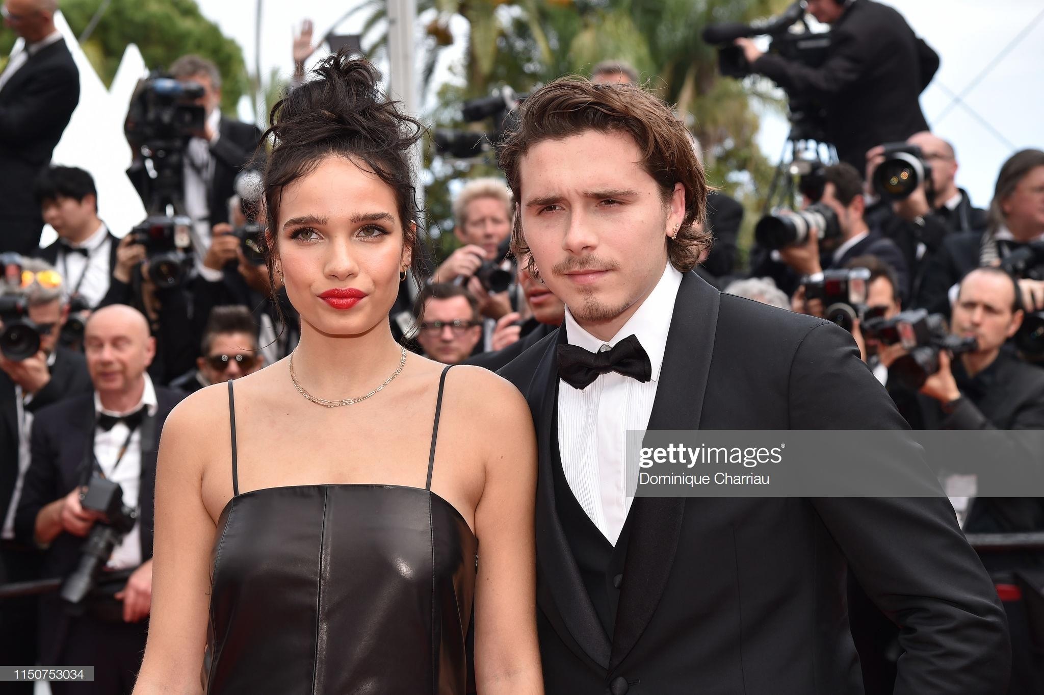 Con trai David Beckham au yem ban gai tren tham do Cannes hinh anh