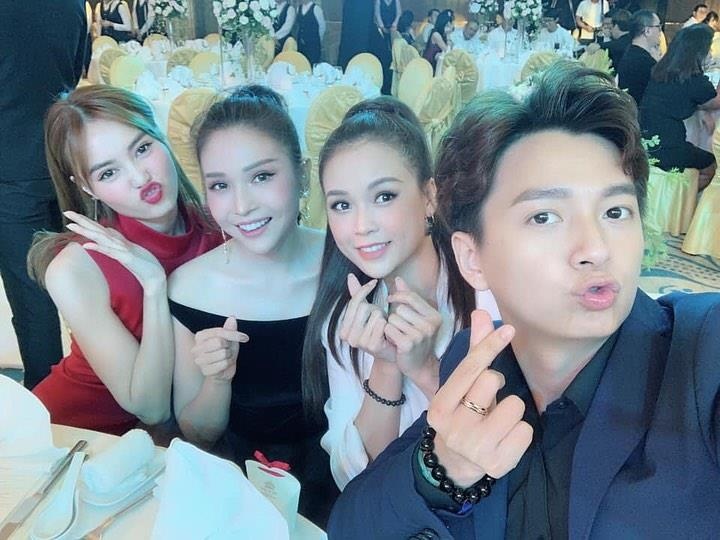 le cuoi dao dien Nhat Trung anh 8