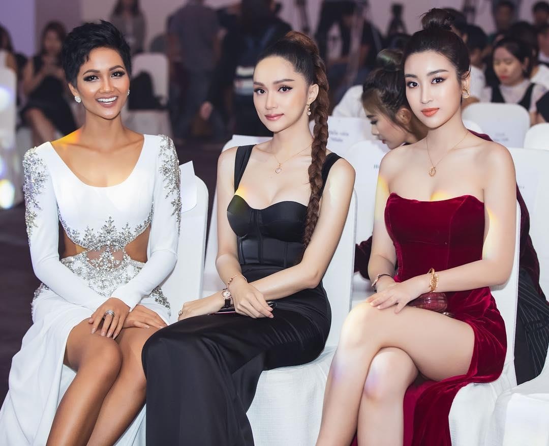 Hoa hau goi cam sau dang quang anh 15