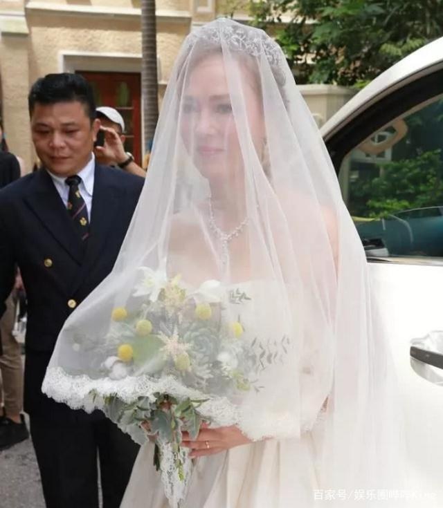 Tieu Long Nu Ong Tinh Tinh cuoi chong anh 1