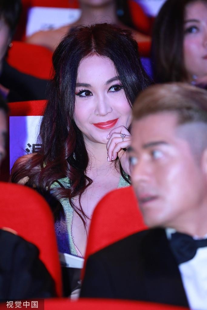 On Bich Ha goi cam anh 5