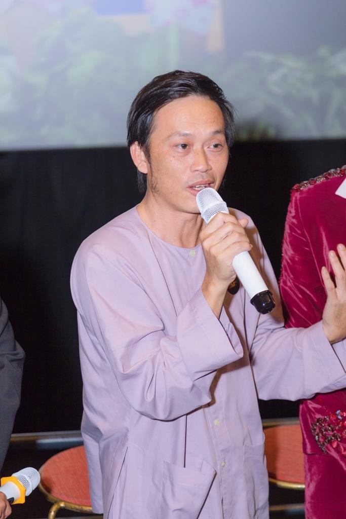 nghe si Hoai Linh viet ve gia dinh anh 2