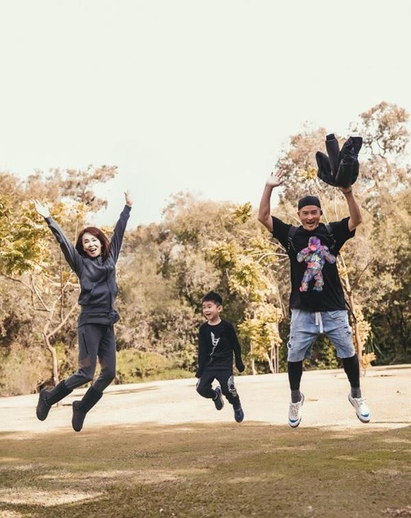 Ly Minh Thuan va Pham Van Phuong anh 1