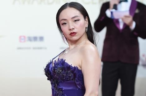 Sao nu phim 18+ tao dang la loi tren tham do hinh anh