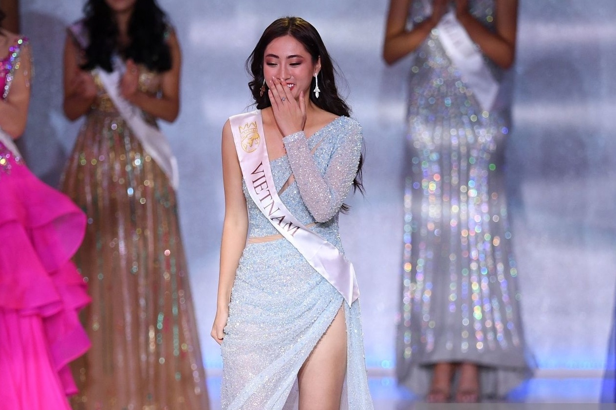 Luong Thuy Linh va nhung my nhan Viet ghi dau an o Hoa hau The gioi hinh anh