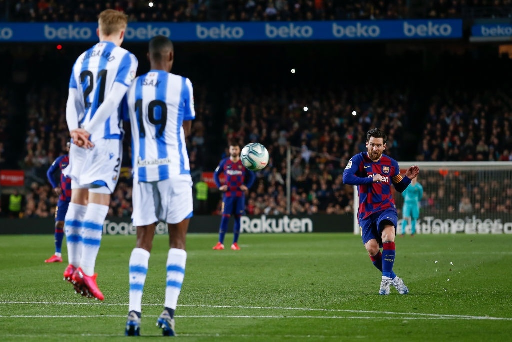 Messi,  Leo Messi,  Messi sut phat anh 1