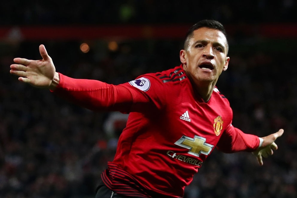 Cuu HLV tuyen Chile tin Sanchez van quan trong tai MU hinh anh