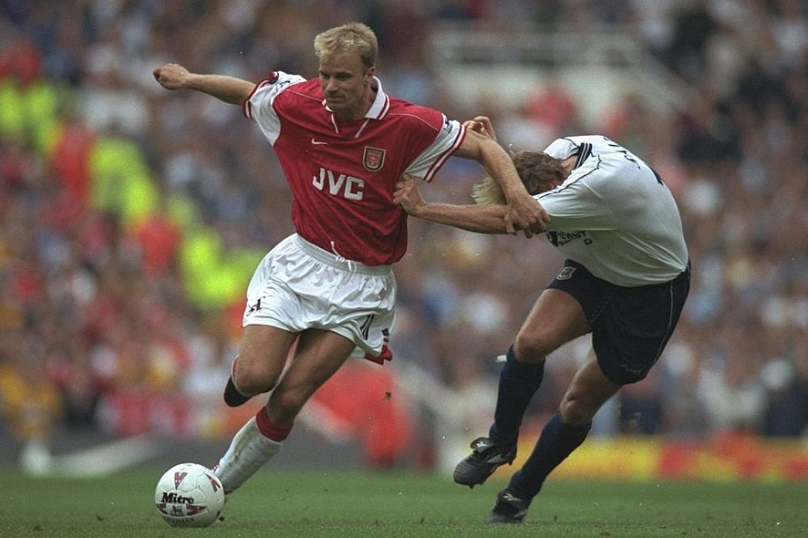 Dennis Bergkamp,  Arsenal,  Thierry Henry anh 1