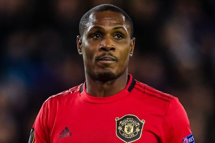 Odion Ighalo xin o lai Man United hinh anh