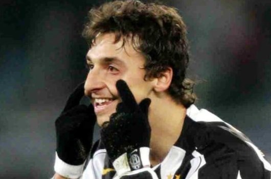 Ibra - tu choi Play Station de tron tap toi thao chay khoi Juventus hinh anh