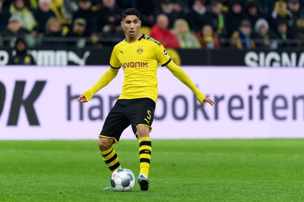 Achraf Hakimi,  Man City,  Bayern,  Real Madrid anh 1