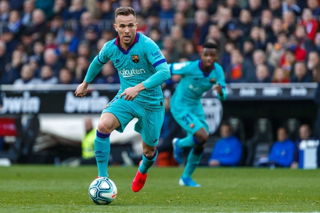 Barca kien Arthur,  Arthur bi Barca kien,  Arthur,  Barca,  Barcelona,  Juventus,  Champions League anh 1