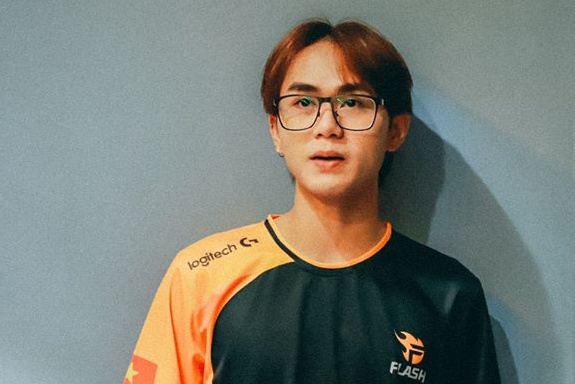 Palette,  Team Flash,  Team SoloMid,  VCS mua xuan 2021 anh 1