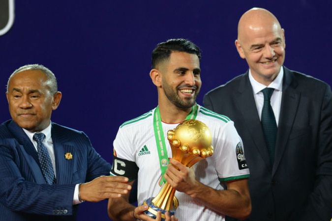 Liverpool khong lo mat Salah va Mane vi CAN hinh anh