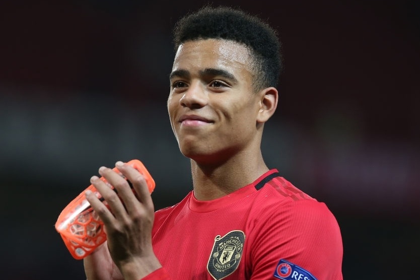 Greenwood hay hon Ronaldo va Rooney o tuoi 18 hinh anh