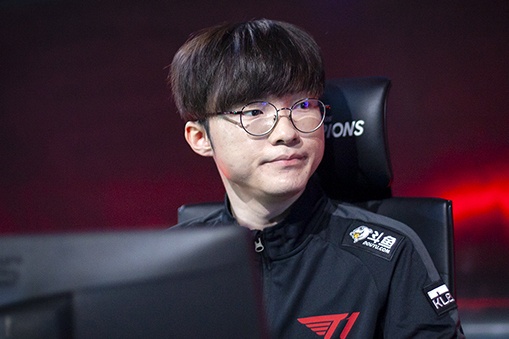 T1 nhan that bai thu 5 o LCK mua xuan 2021 hinh anh