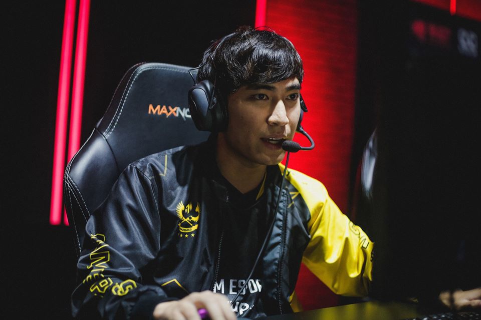 Duong kim vo dich Team Flash that bai truoc GAM Esports hinh anh