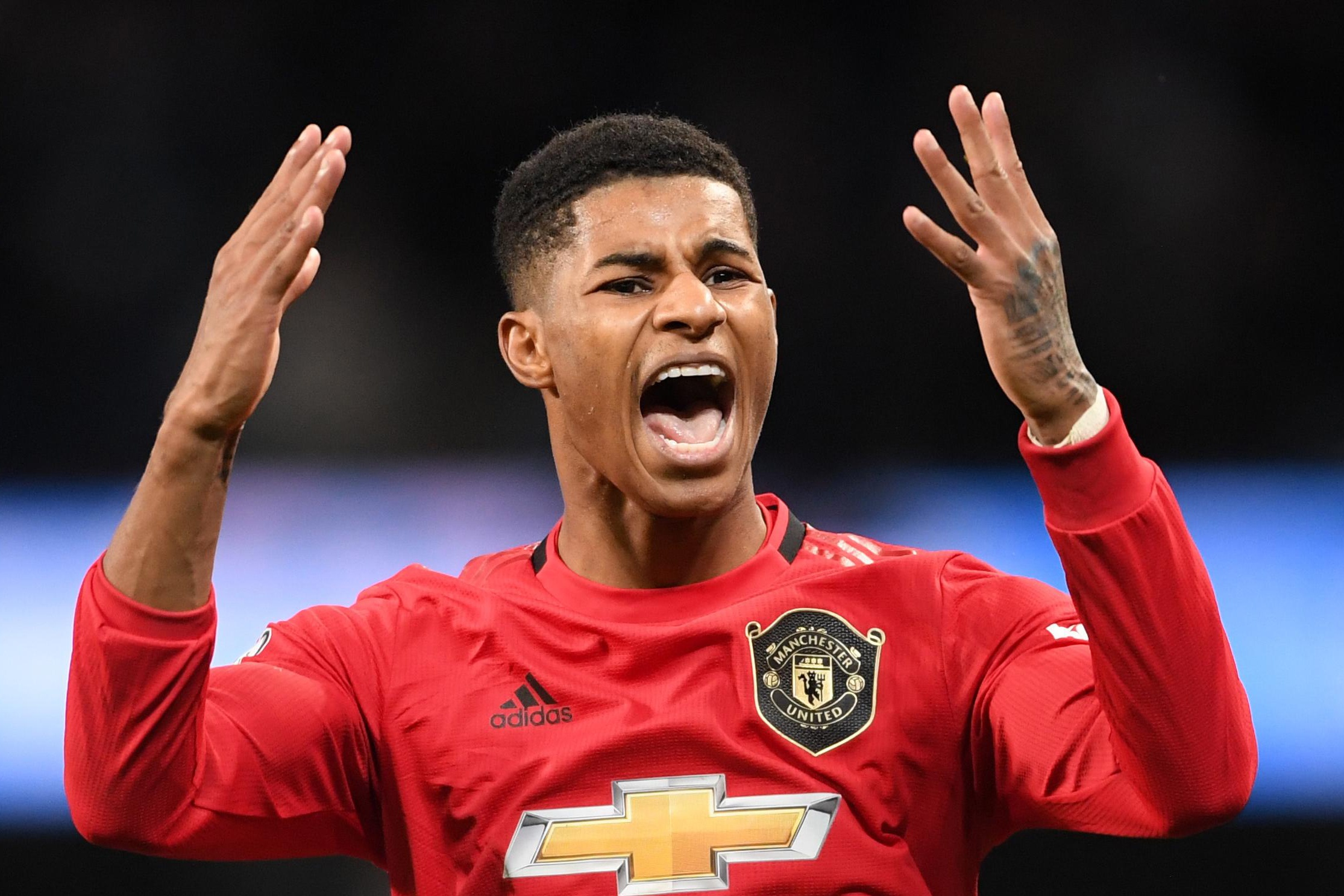 Marcus Rashford nhan bang tien si danh du o tuoi 22 hinh anh
