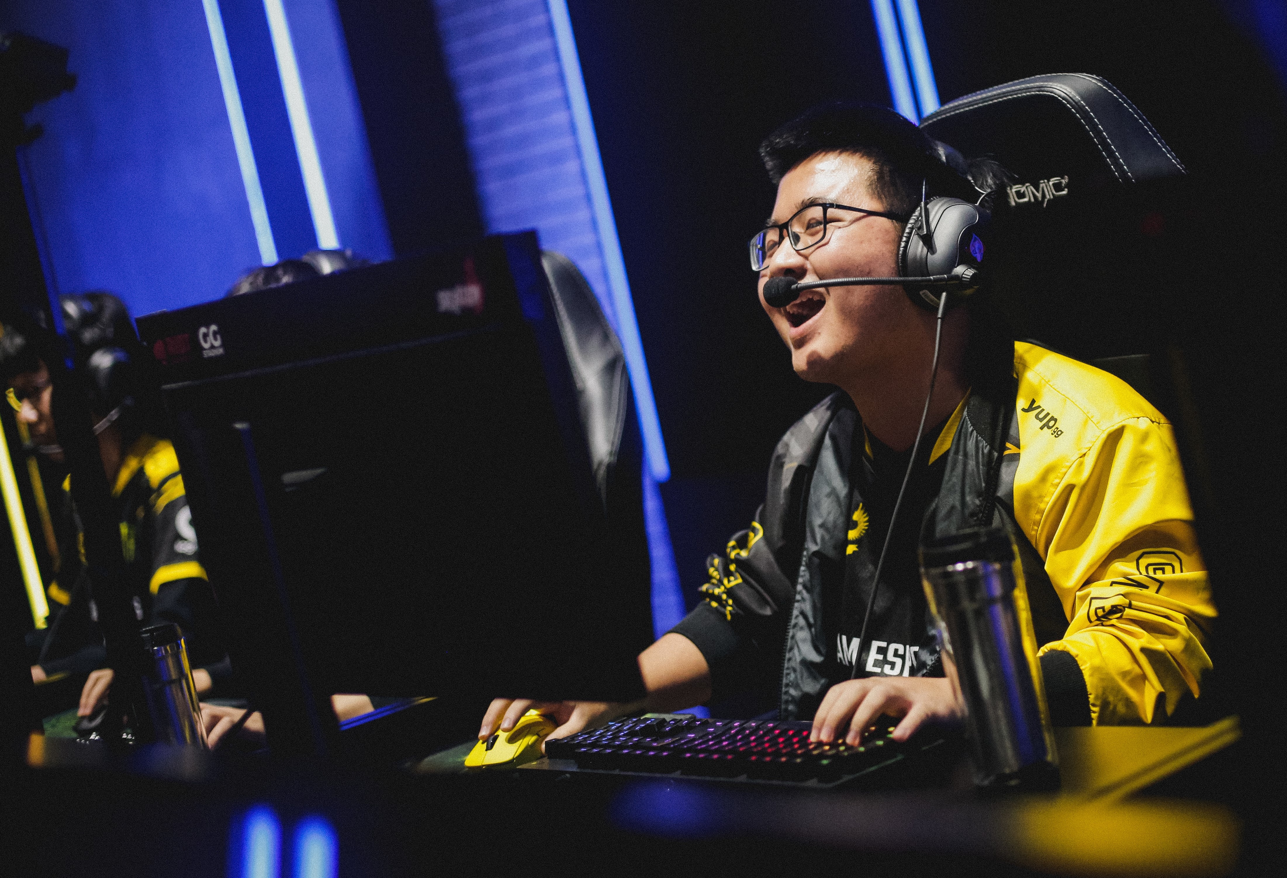 VCS Mua He 2020,  GAM,  Dia1,  Levi,  Team Flash anh 3