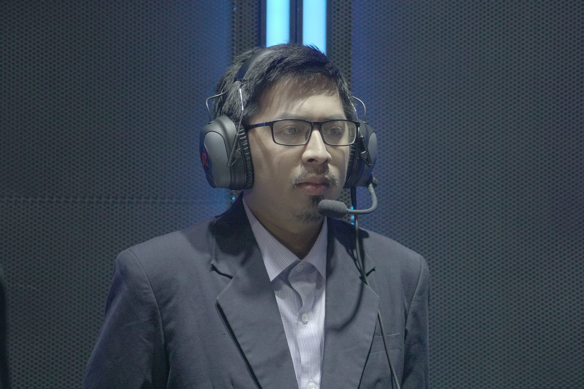 Nixwater,  Saigon Phantom Toc Chien,  Saigon Phantom,  Chung ket The gioi anh 1