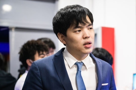 Suning chia tay huan luyen vien Chashao hinh anh