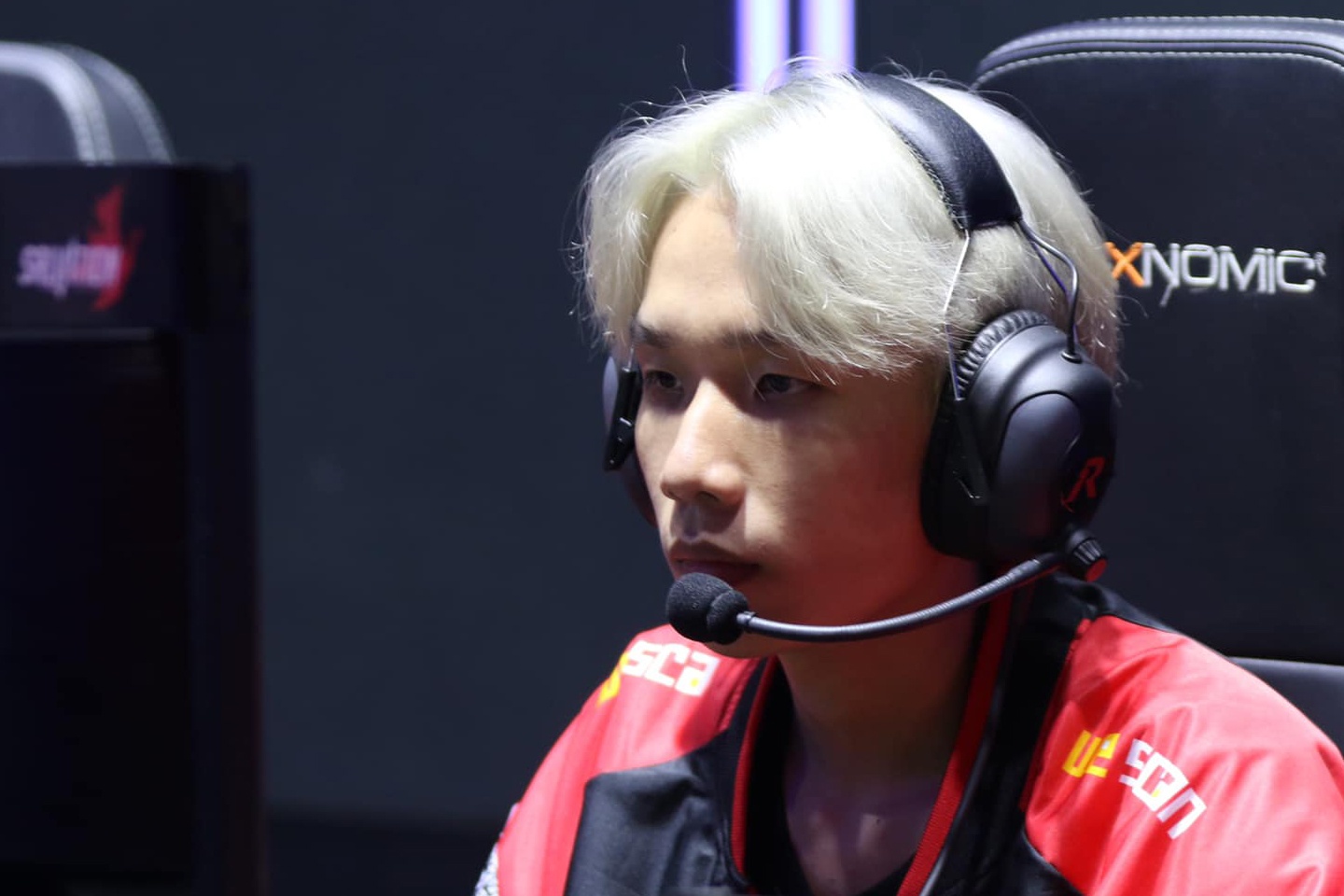 Team Flash chieu mo tuyen thu di rung Meliodas hinh anh