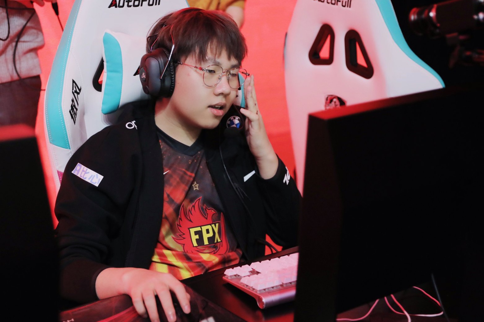 Tuyen thu Trung Quoc dinh nghi an ban do hinh anh