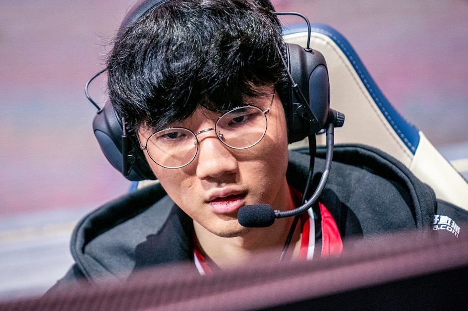 EDward Gaming gianh ve vao ban ket LPL mua xuan 2021 hinh anh