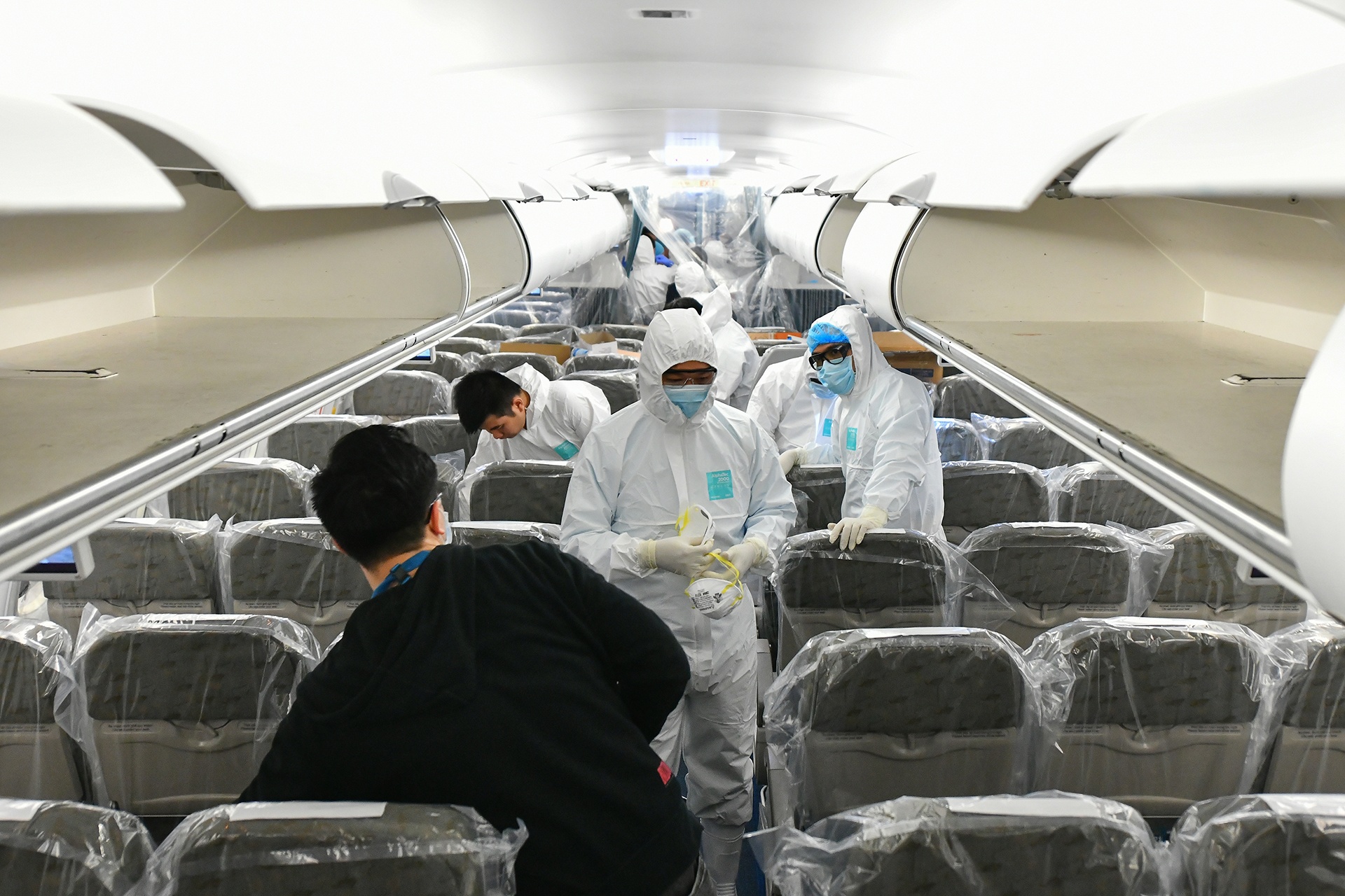 Giua dich virus corona, Vietnam Airlines cho thue may bay than hep hinh anh