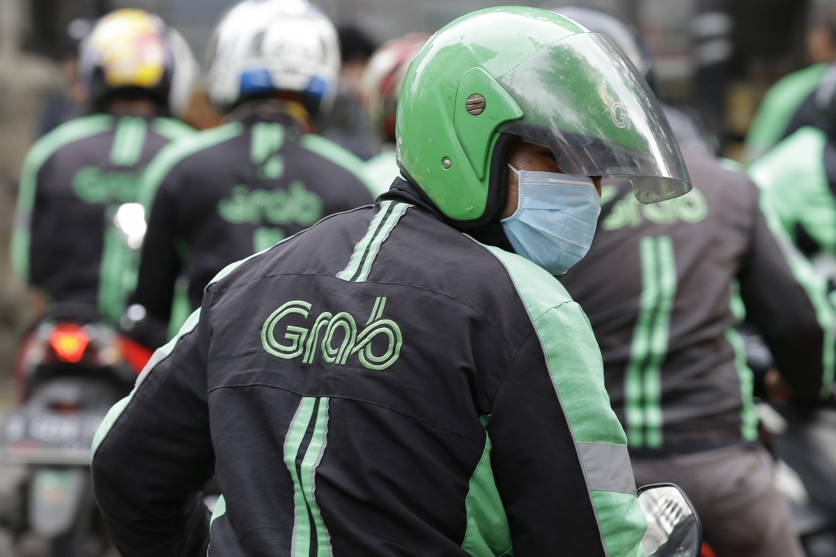 Ngan hang lon nhat Nhat Ban dau tu 700 trieu USD vao Grab hinh anh