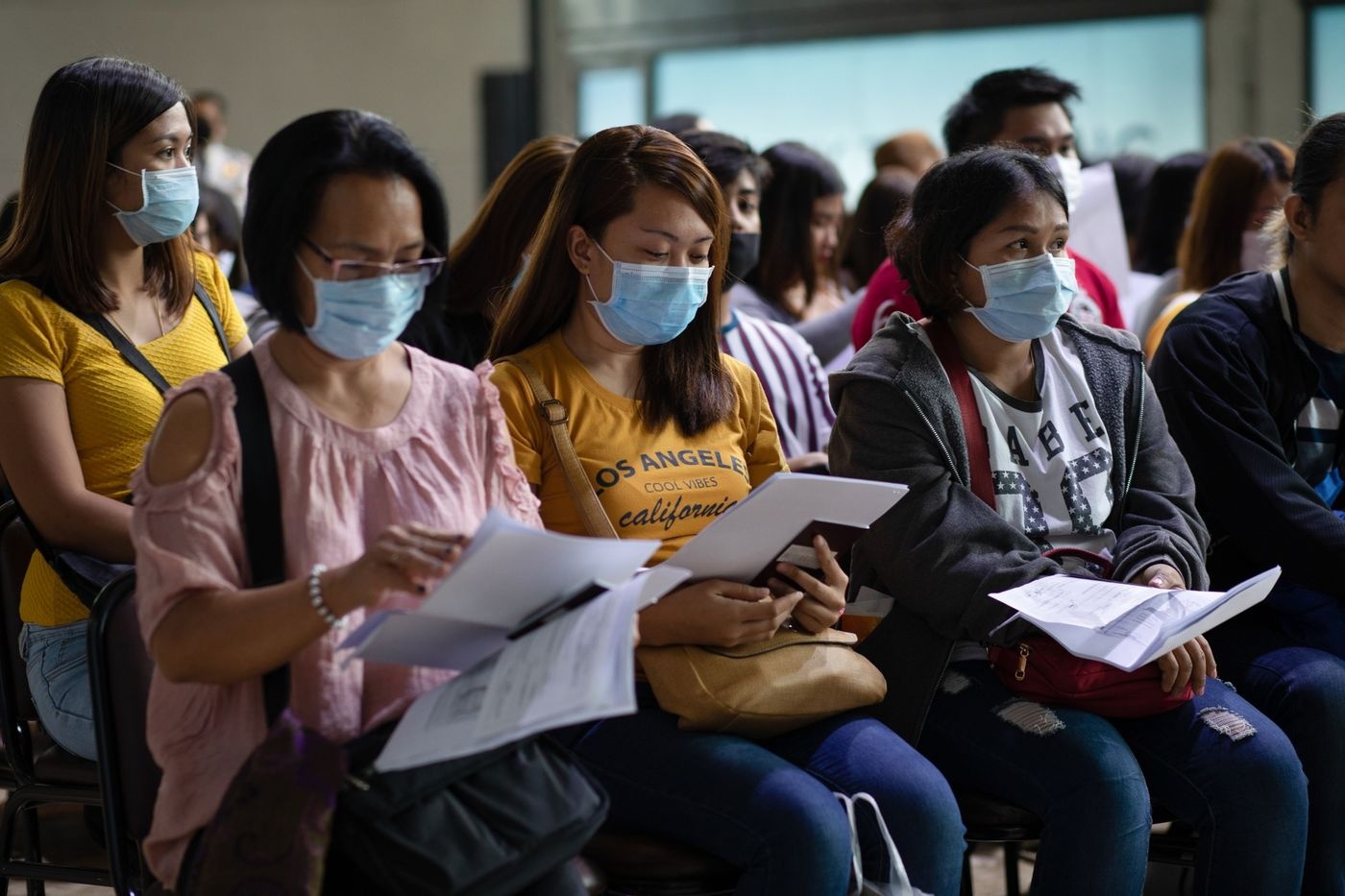 Hang nghin giup viec Philippines khong the tro lai Hong Kong hinh anh