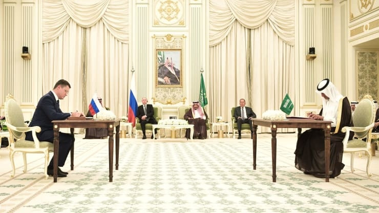 Chien tranh dau mo anh 2