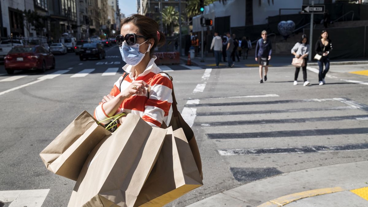 Kinh te toan cau truoc nguy co suy thoai vi dich va gia dau hinh anh