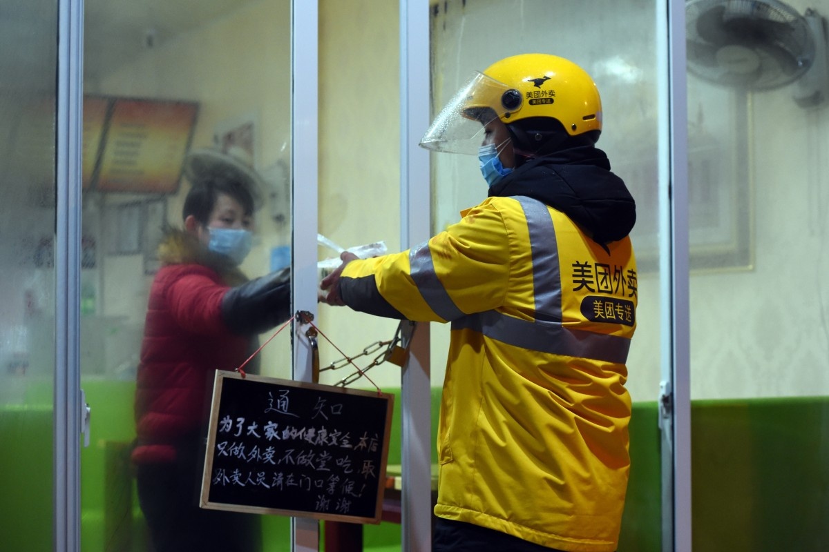 Giao do an thoi Covid-19 anh 2