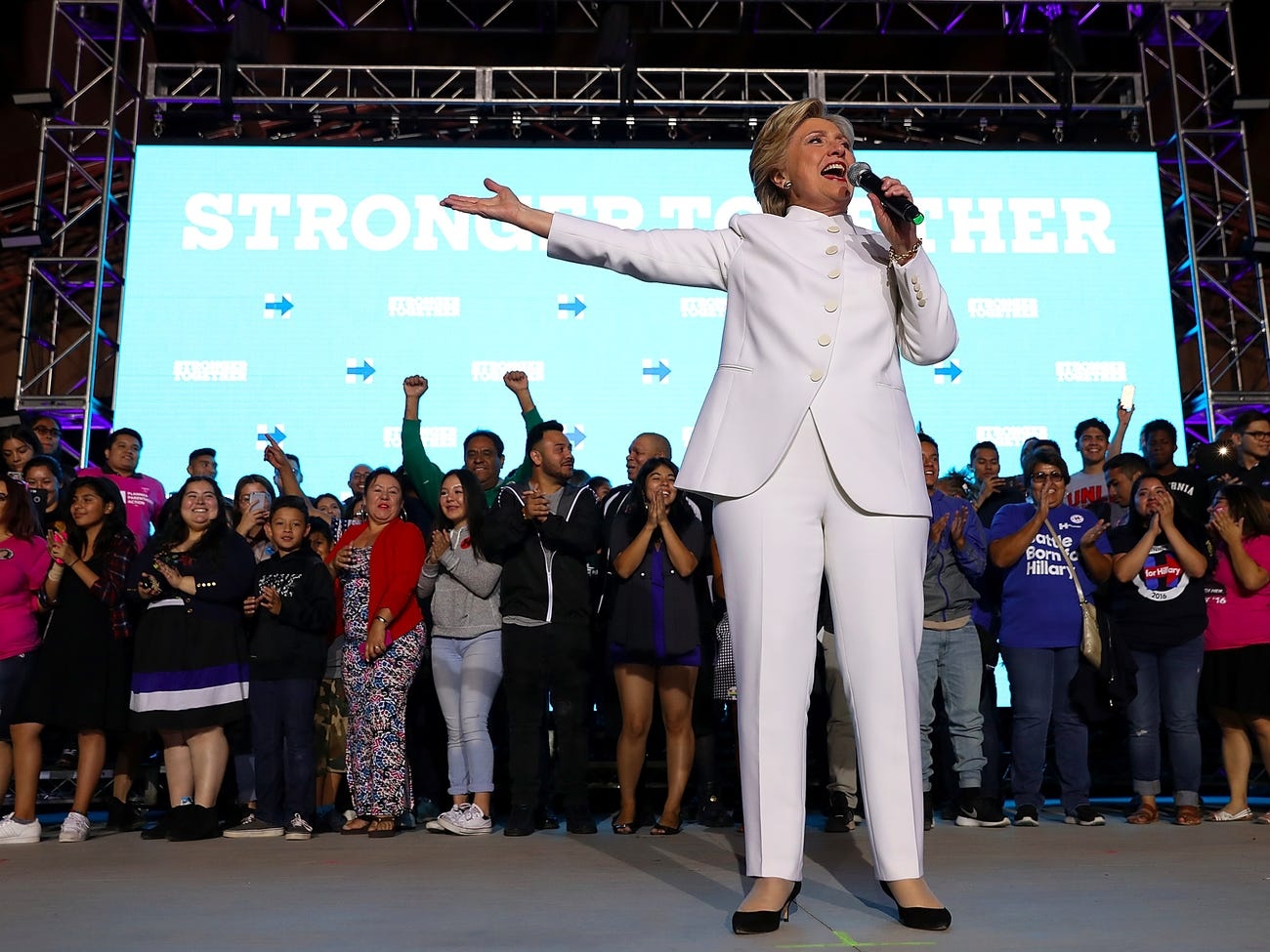 Nu ty phu giau nhat the gioi anh 9