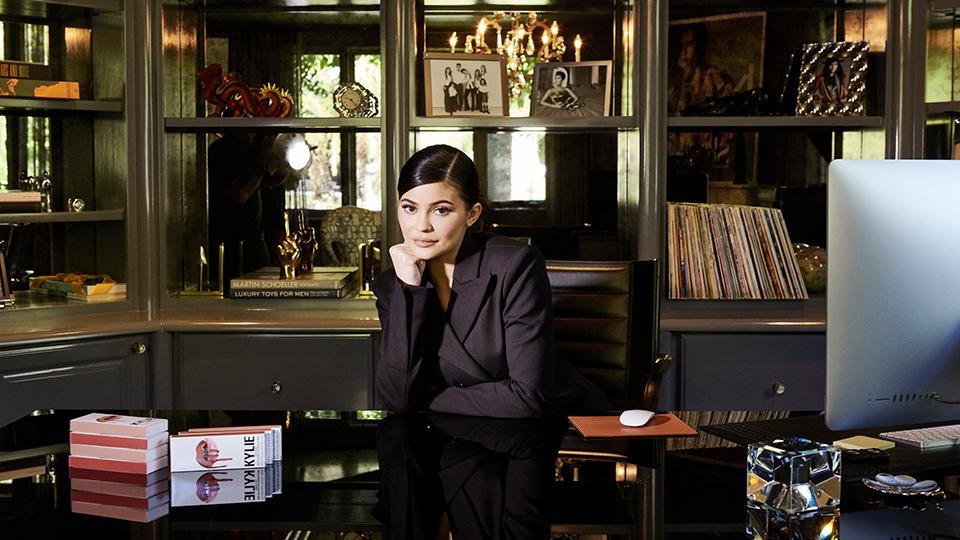 Kylie Jenner khong phai la ty phu USD anh 3