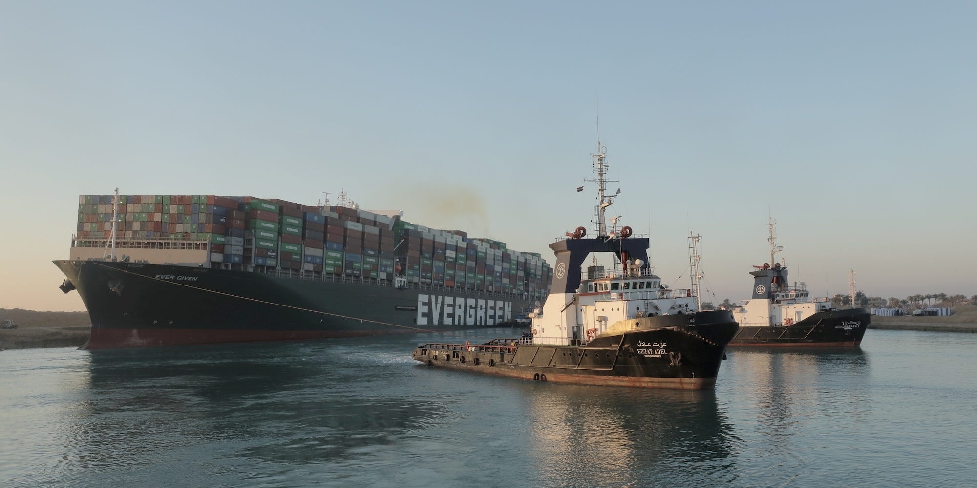 kênh đào suez tắc nghẽn ảnh 1 kenh dao suez tac nghen anh 1