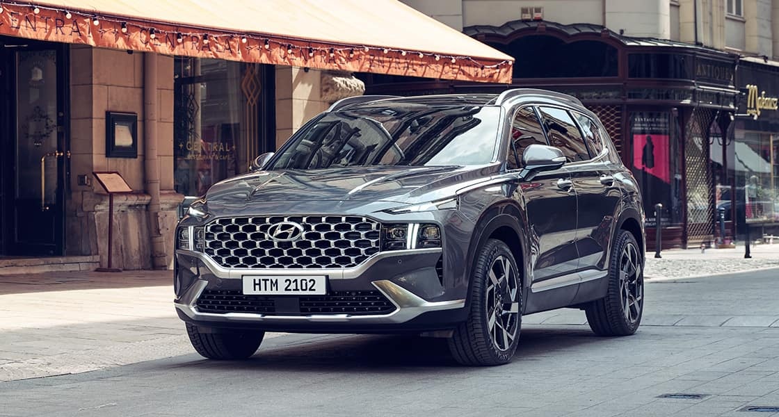 Hyundai Santa Fe 'sieu luot' gia cao hon ca mua moi hinh anh