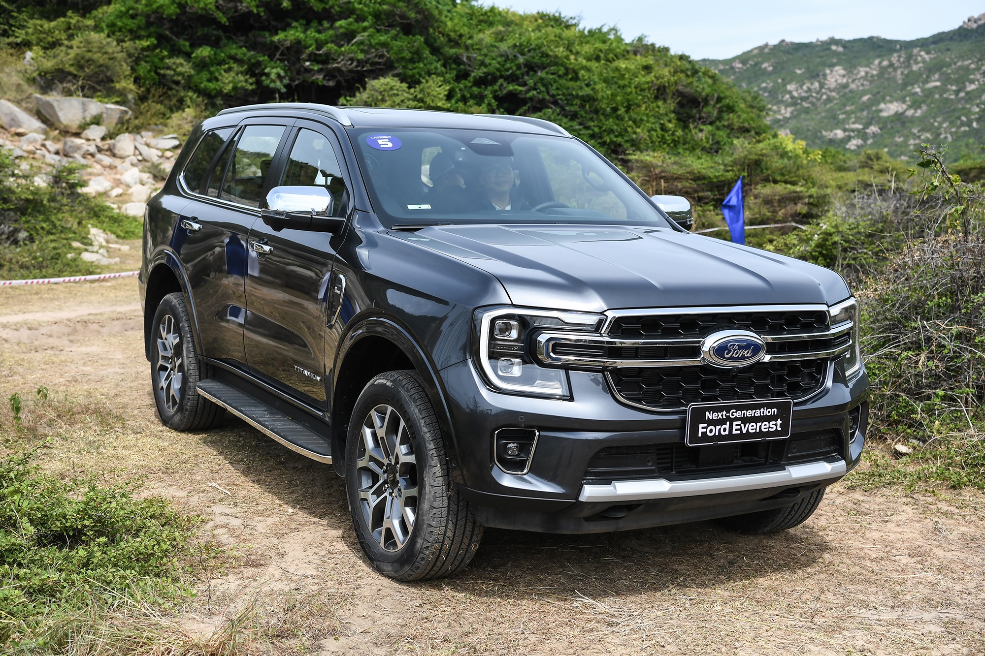 xe Ford the he moi anh 2