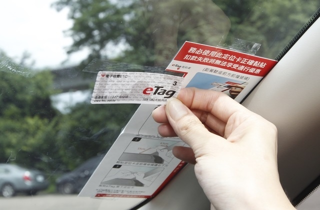 The thu phi khong dung Viet Nam trong nhom dat nhat the gioi hinh anh