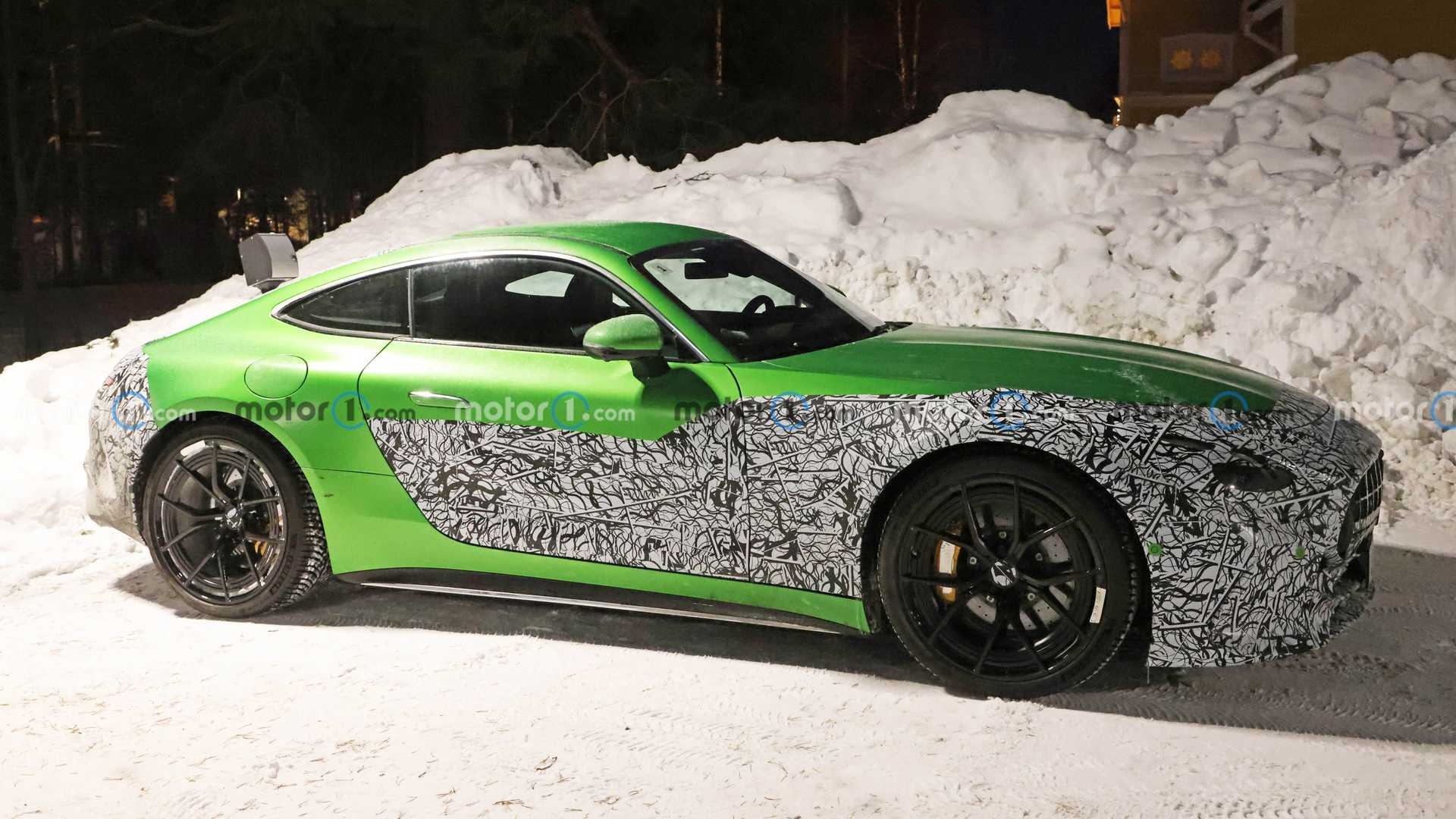 Mercedes-AMG GT Coupe anh 1