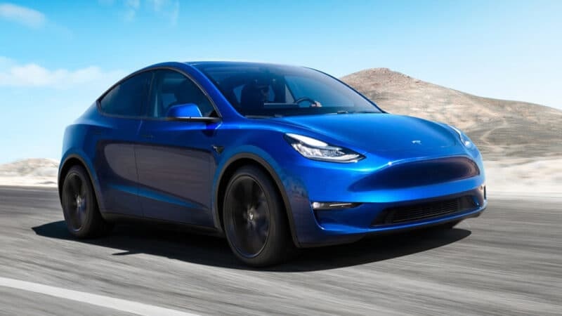 Tesla kho danh bai xe dien Trung Quoc tren san nha hinh anh