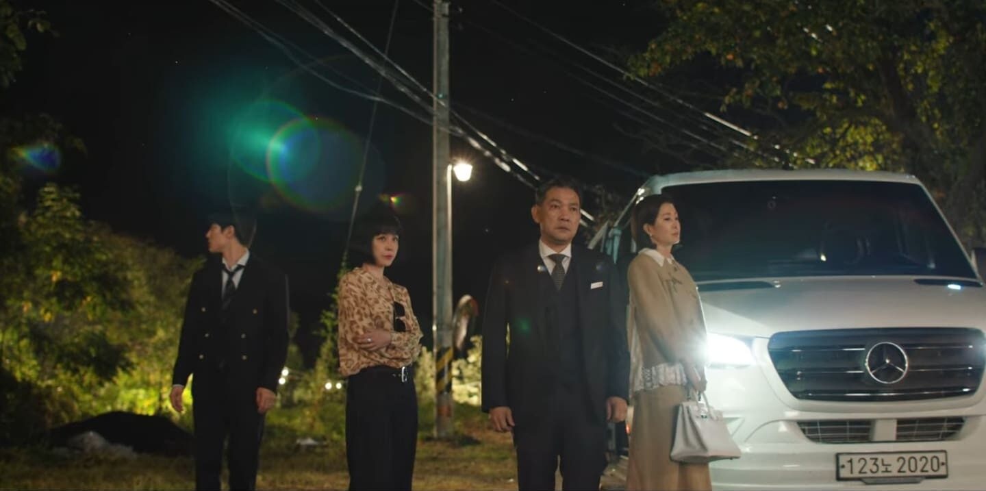 Queen of tears anh 12