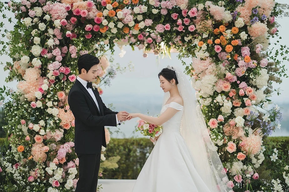 Queen of tears anh 1