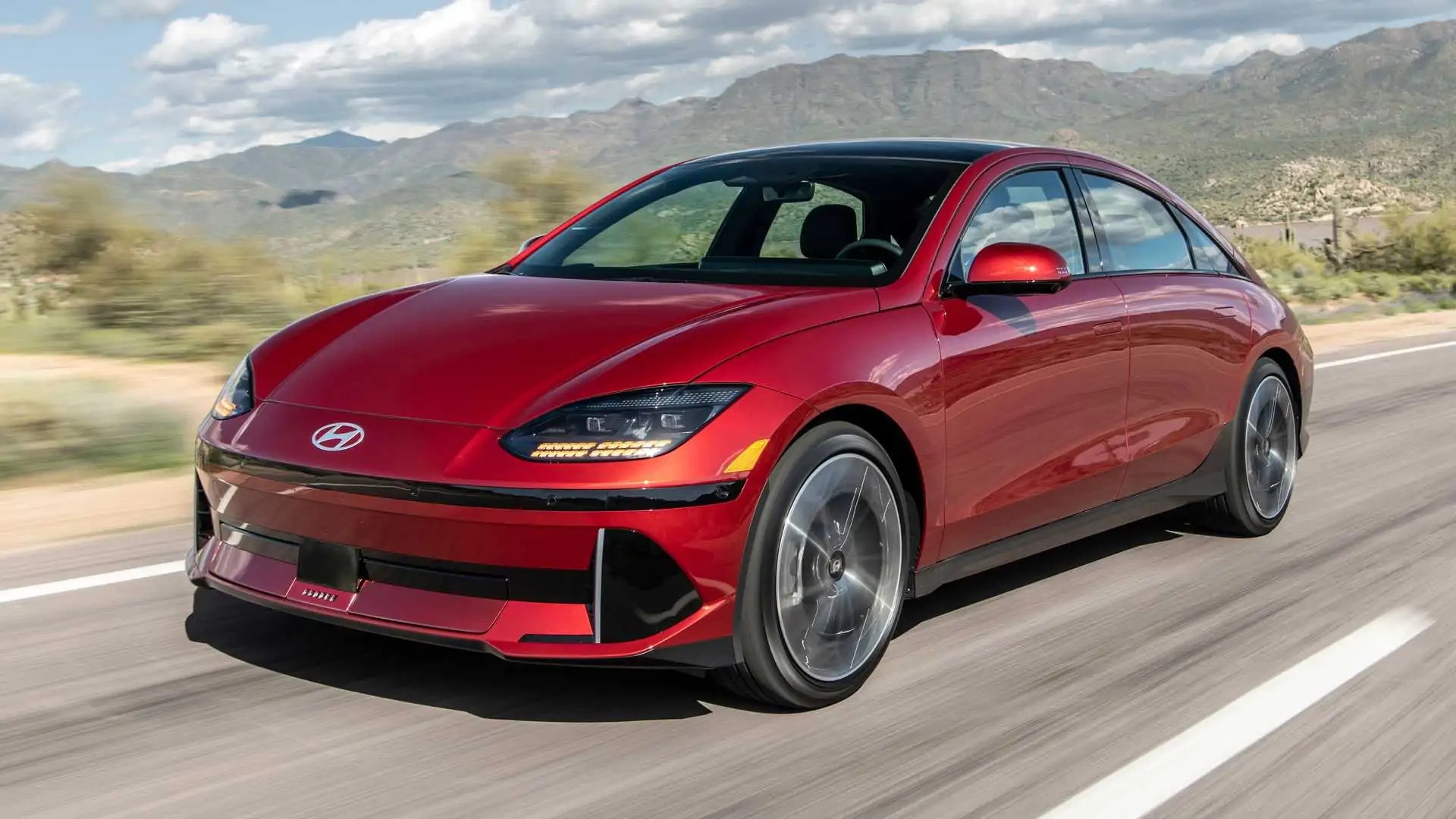 Doanh so xe dien Hyundai tang ky luc hinh anh