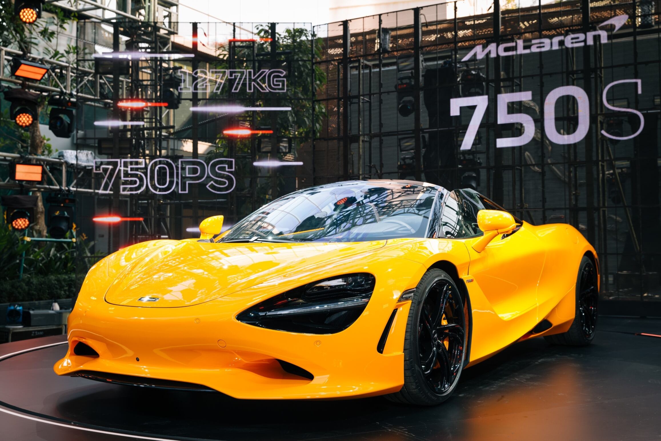 McLaren 750S ảnh 8 McLaren 750S anh 8