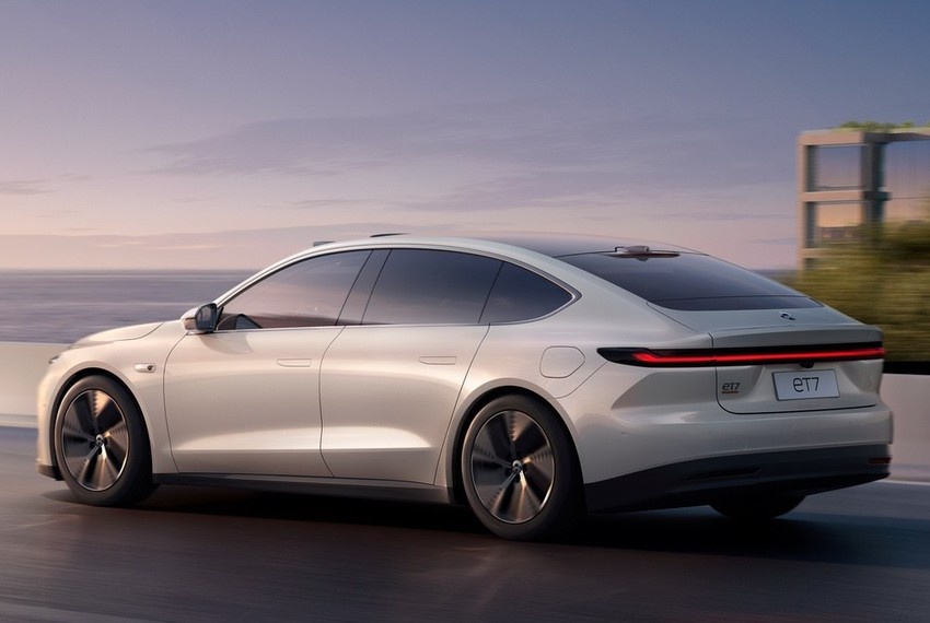 Oto dien co pham vi hoat dong ngay cang xa hinh anh